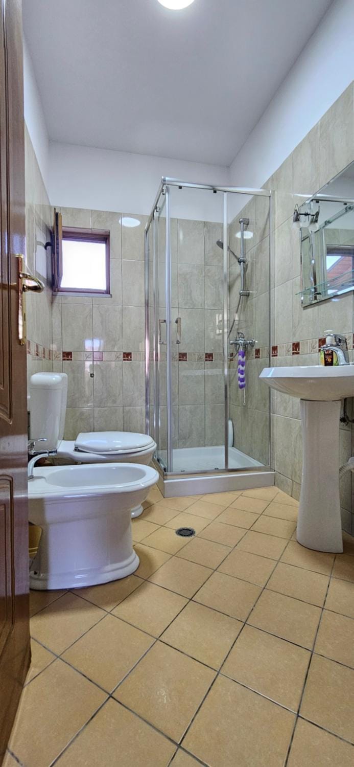 Zenuni Apartaments Vlora Apartment in Vlorë