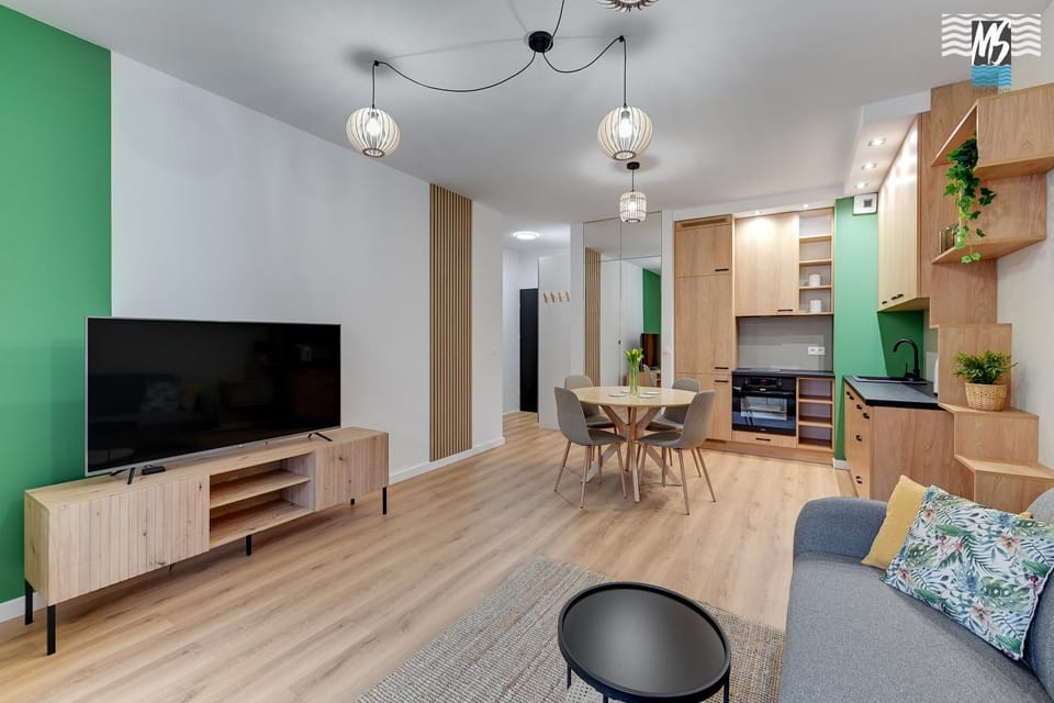 TV and multimedia, Kitchen or kitchenette, Living room