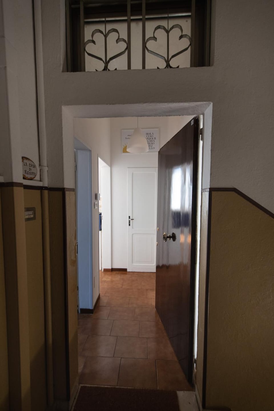 Facade/entrance