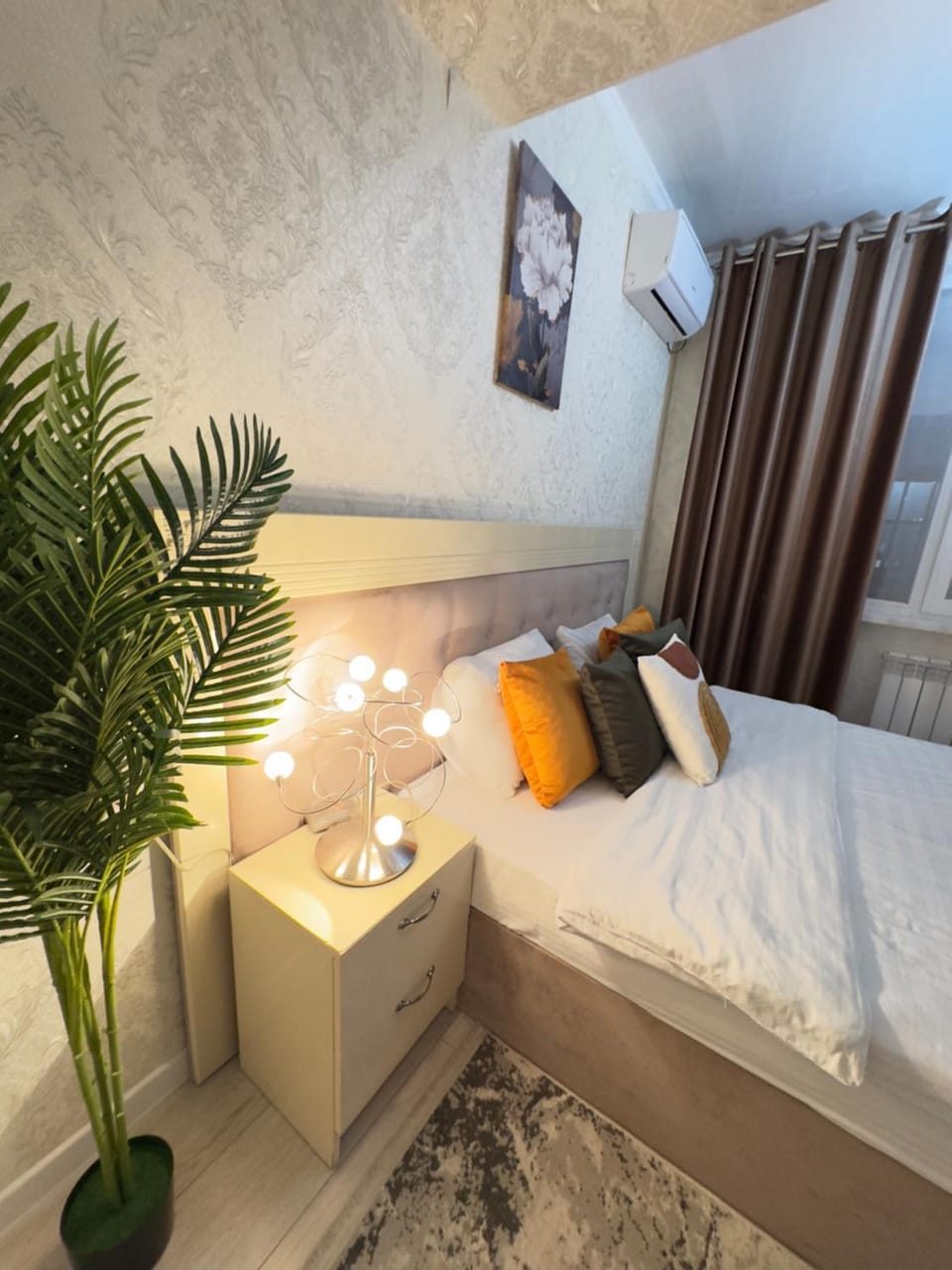 Bed, air conditioner