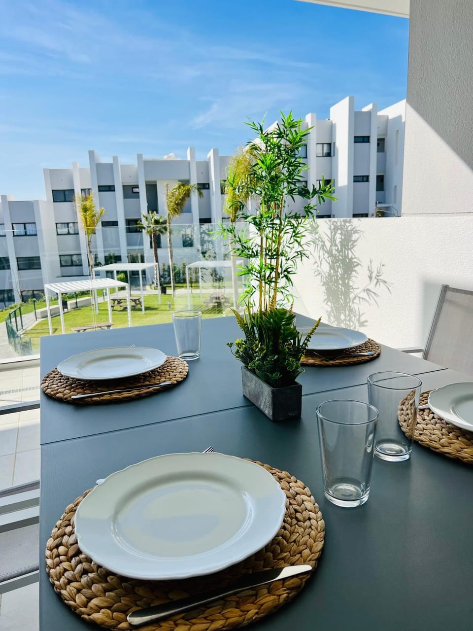Logement moderne et cosy avec piscine, jacuzzi, salle de sport et billard Apartment in Costa del Sol