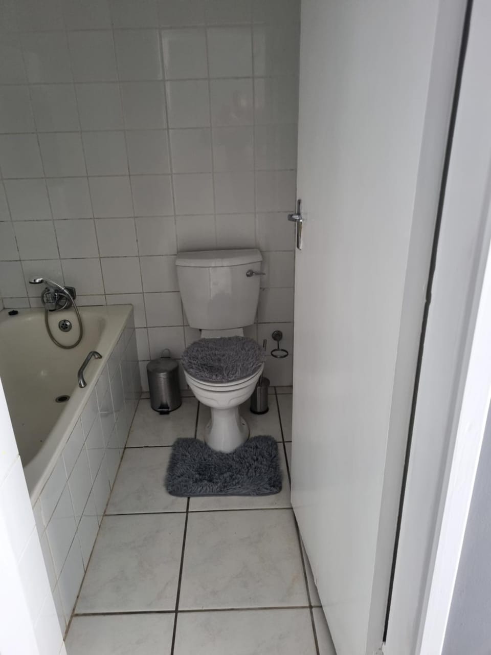 Ingwe Manor Guesthouse Bed and Breakfast in Margate