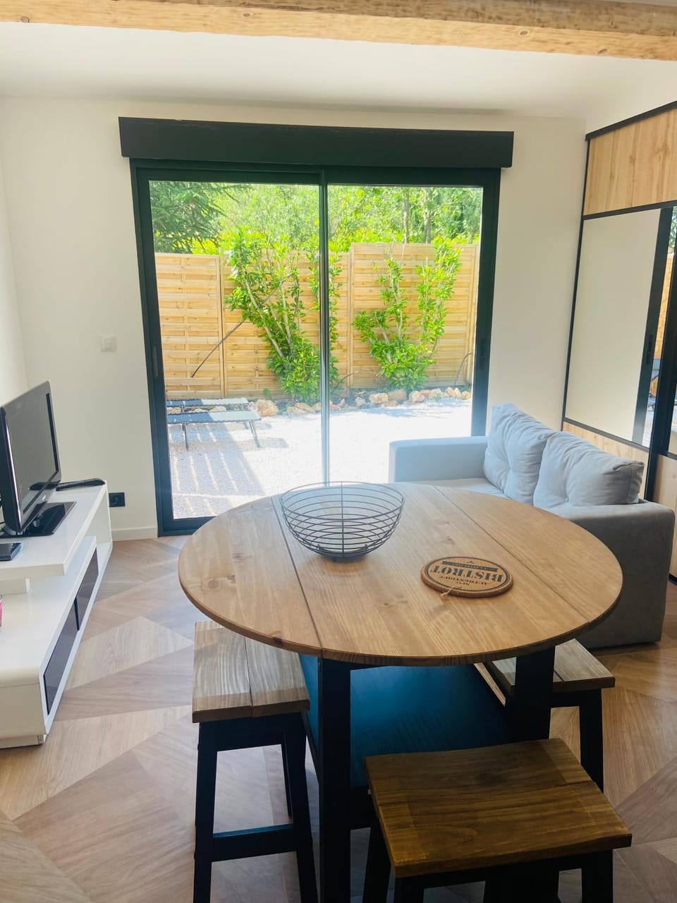 Seating area
