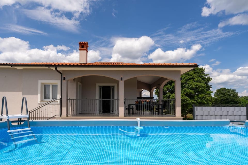 Holiday house Leana Villa in Istria County