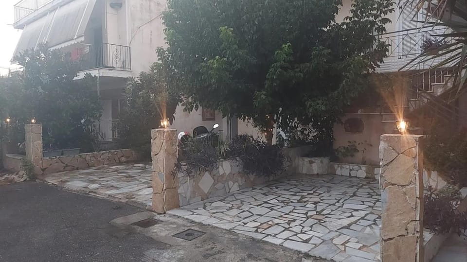 Property building, Garden view