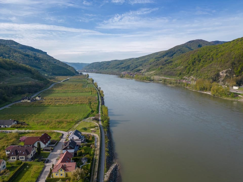 Bird's eye view, River view, Swimming pool