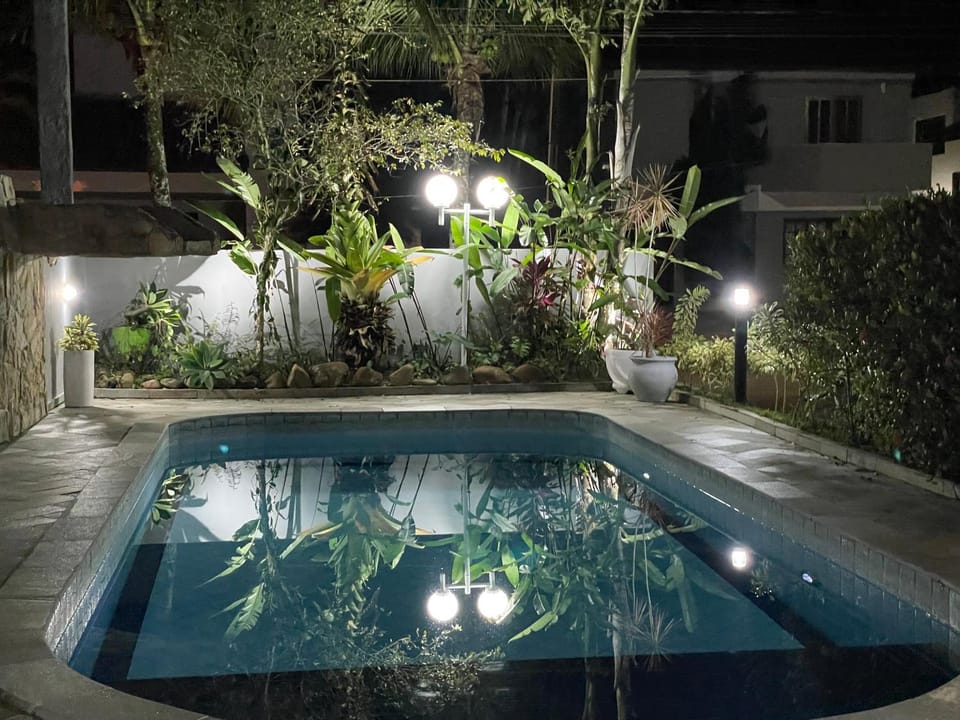 Night, Garden, Garden view, Pool view