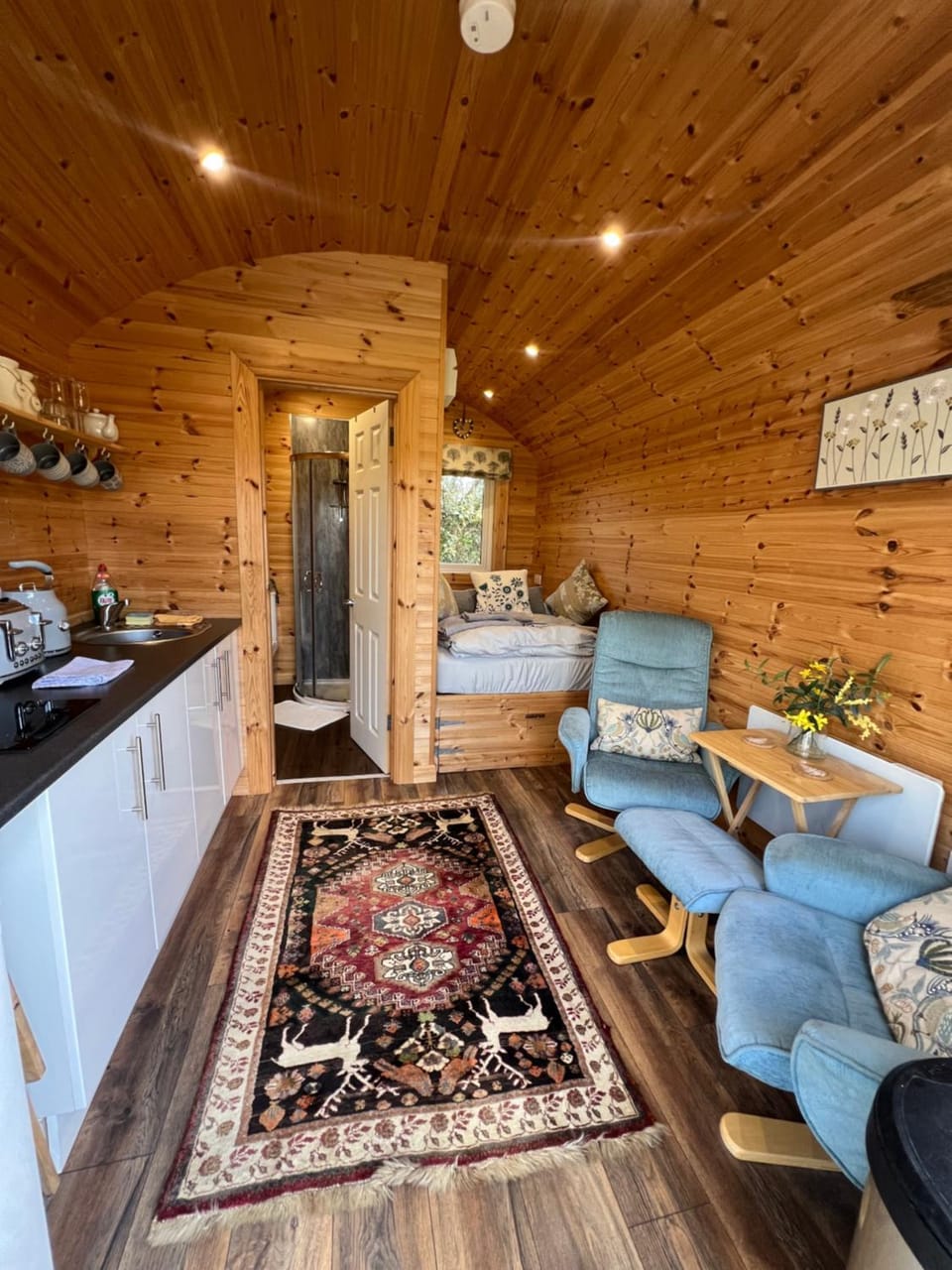A Unique & Tranquil Smallholding Retreat Chalet in England