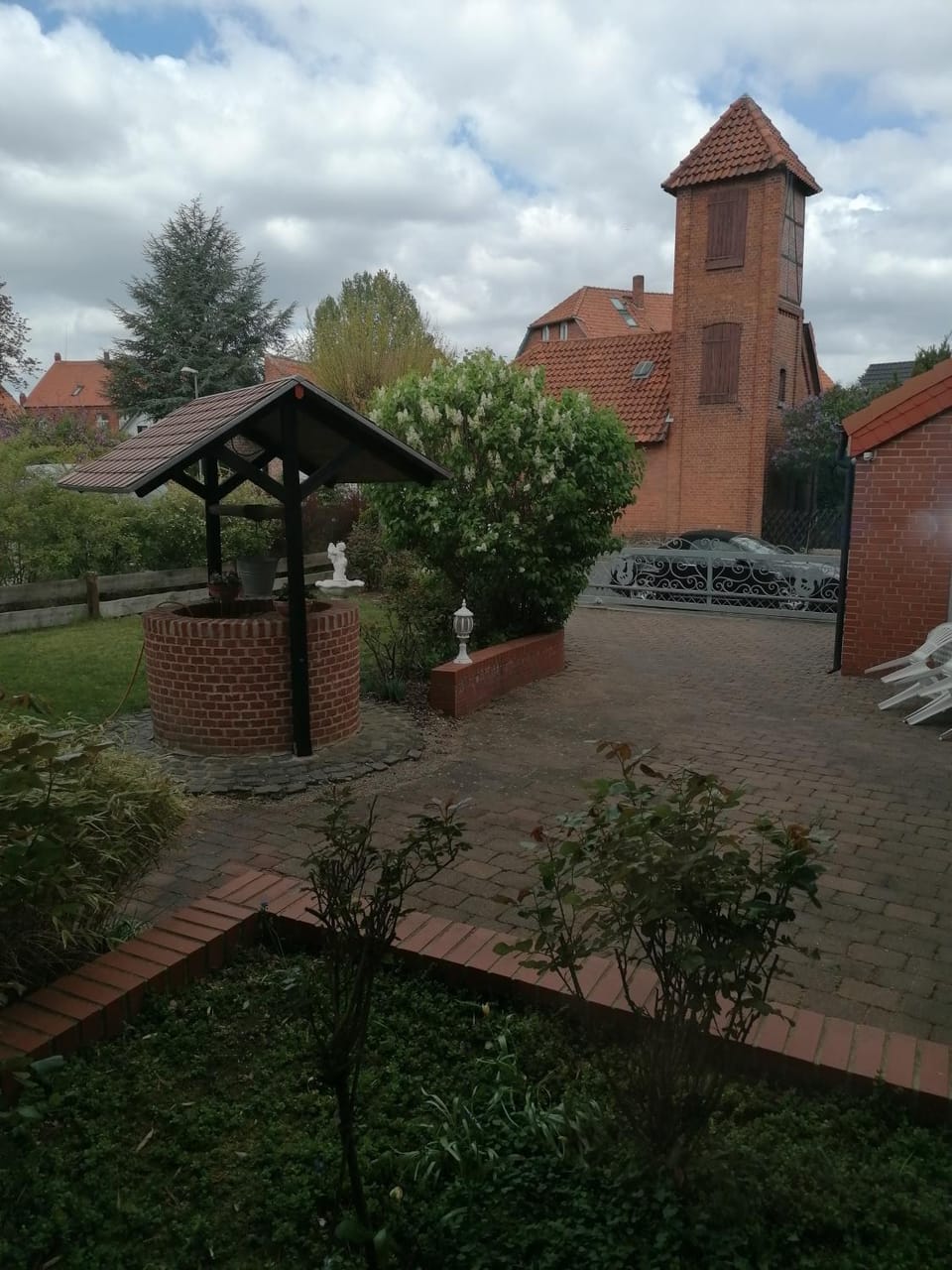 Inner courtyard view