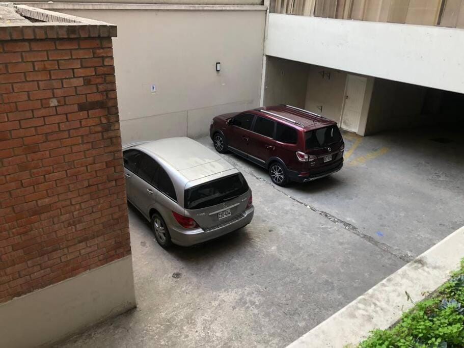 (25) Dpto con inmejorable ubicación en Miraflores Apartment in Miraflores