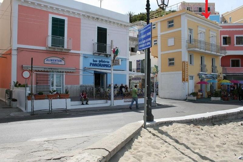 Property building, Day