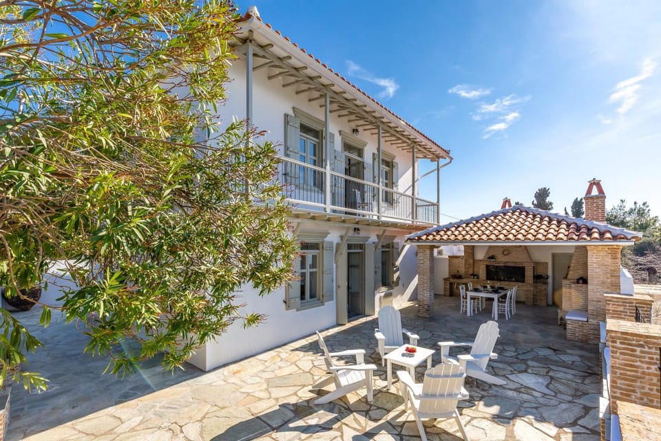 Property building, Balcony/Terrace