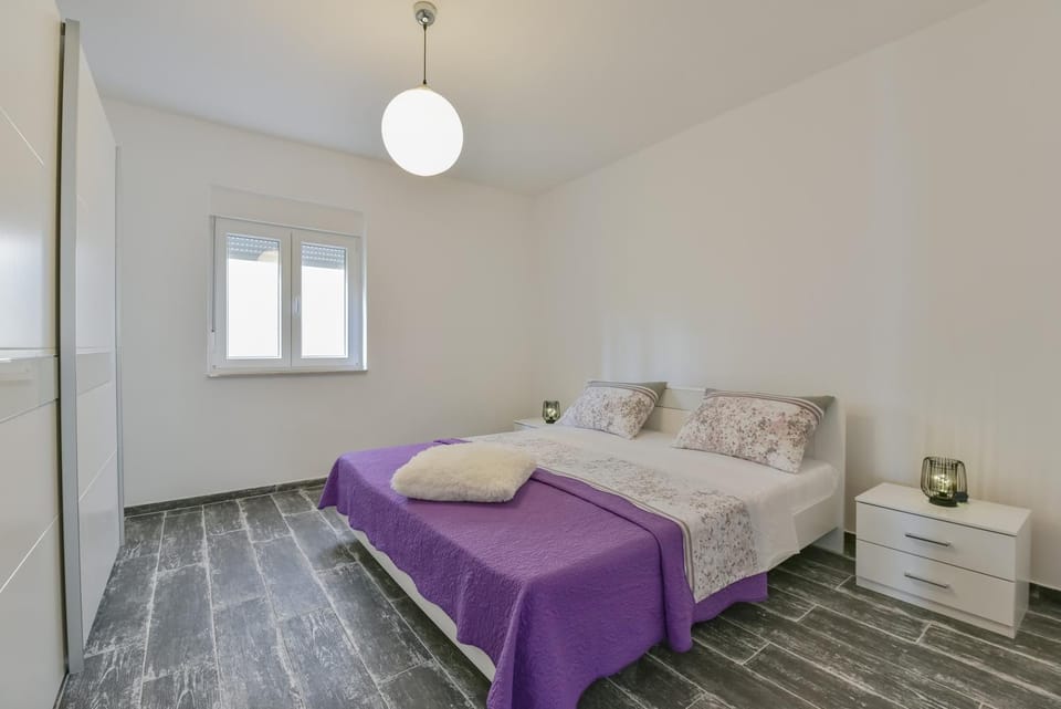 Holiday homEna with a heated pool House in Šibenik-Knin County, Croatia