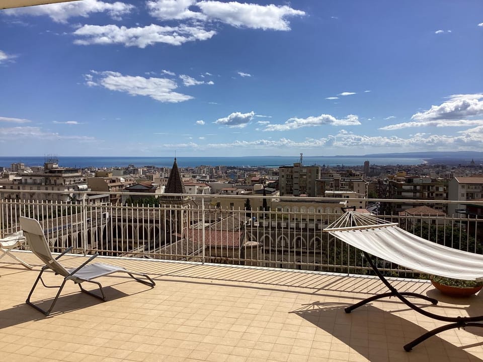 Property building, Day, View (from property/room), Balcony/Terrace, Balcony/Terrace, sunbed