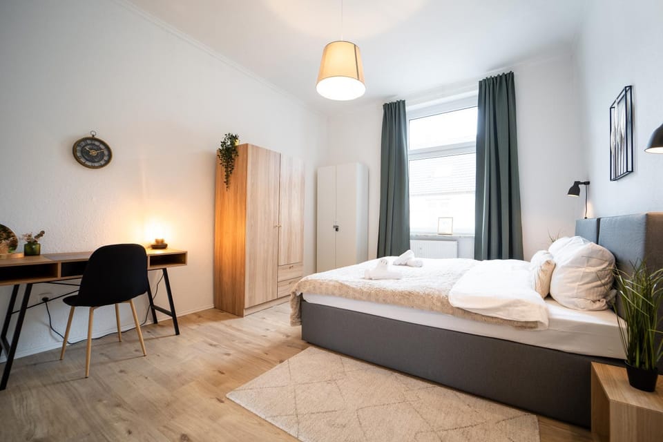 Bed, Photo of the whole room, Business facilities, Bedroom, wardrobe