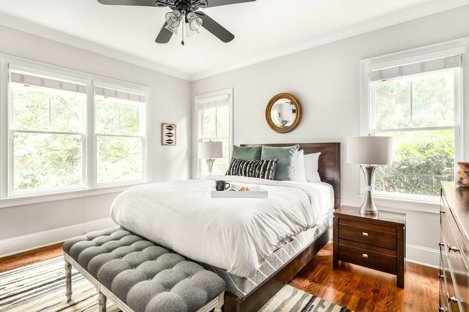 Tree House Apartment in Poncey-Highland