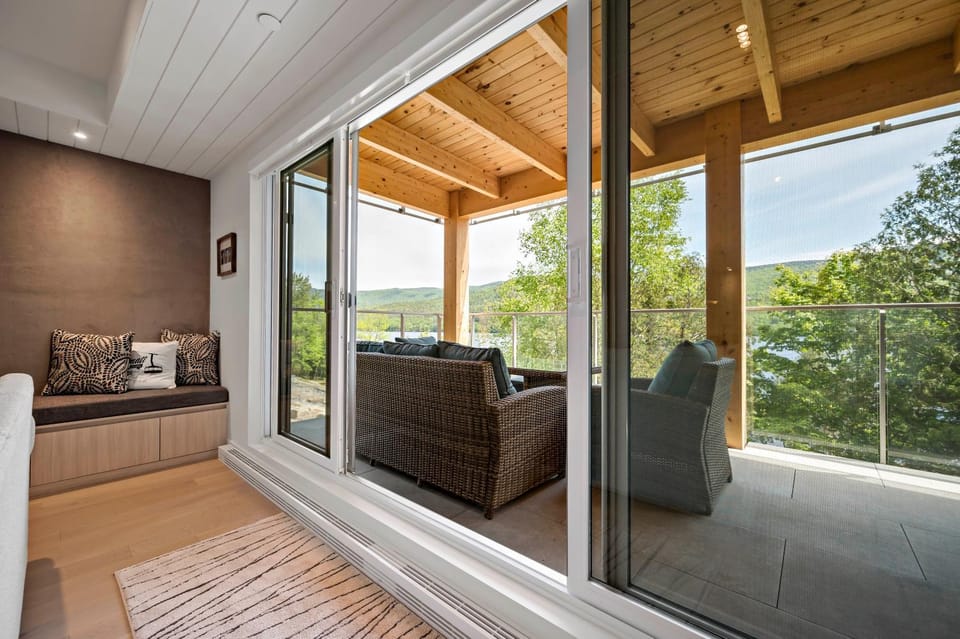 Lago by Tremblant Platinum Apartment in Mont-Tremblant