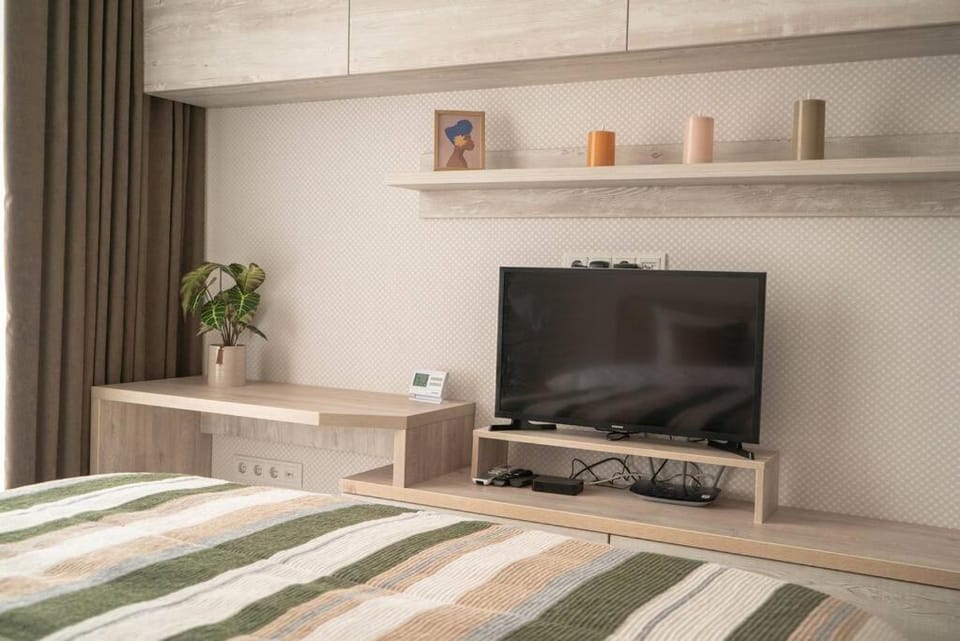 TV and multimedia, Bedroom