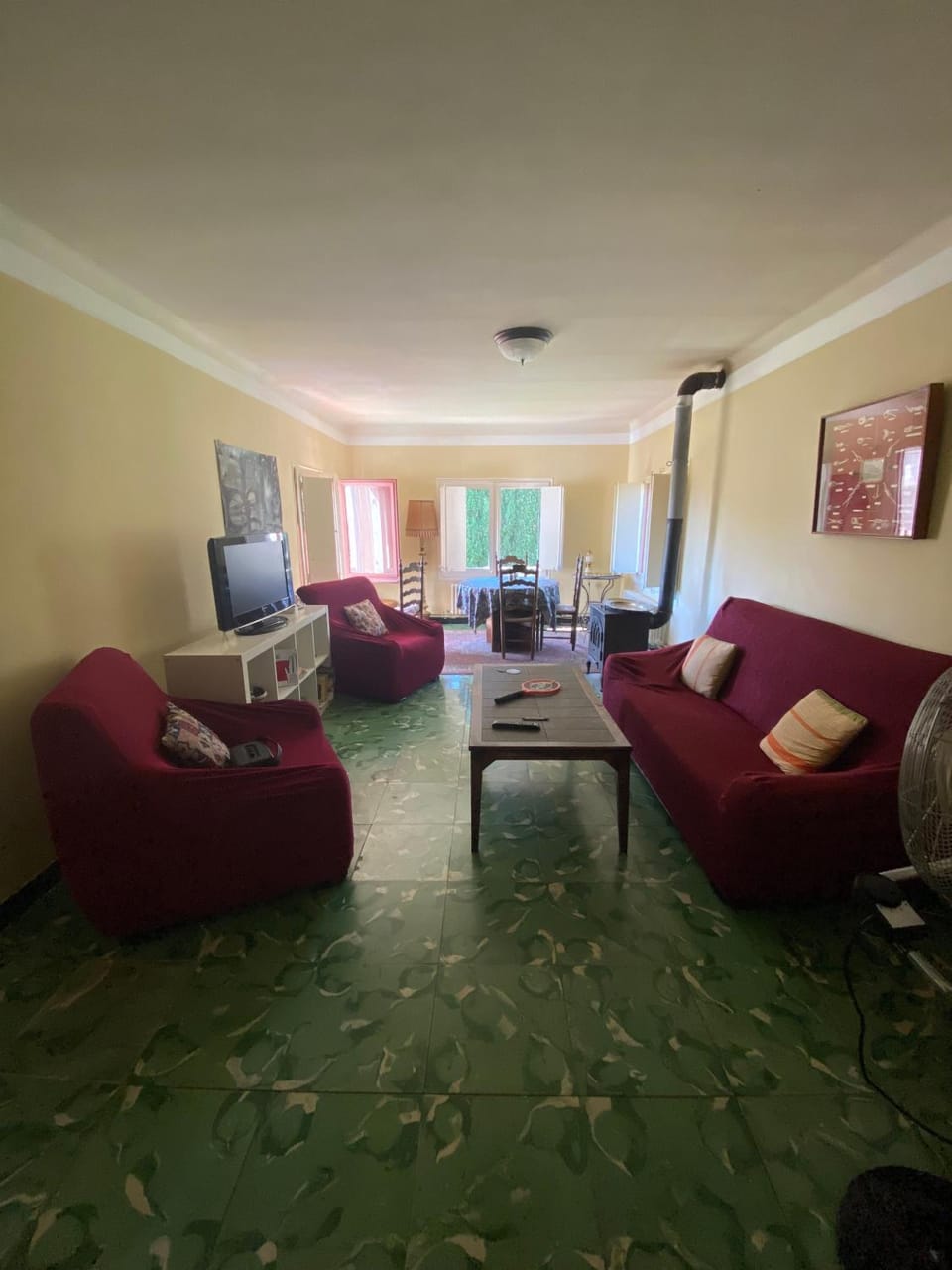 Communal lounge/ TV room