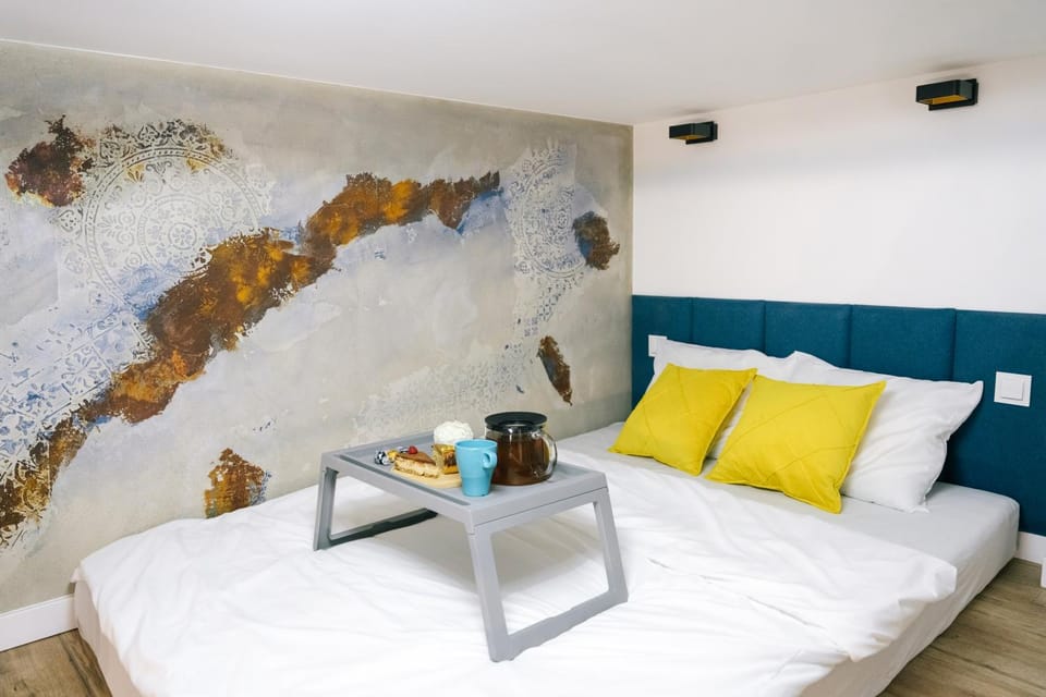 Bed, Decorative detail, Bedroom
