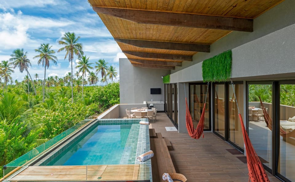 Garden, Pool view