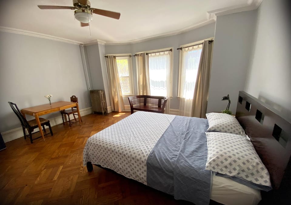 Bed, Bedroom