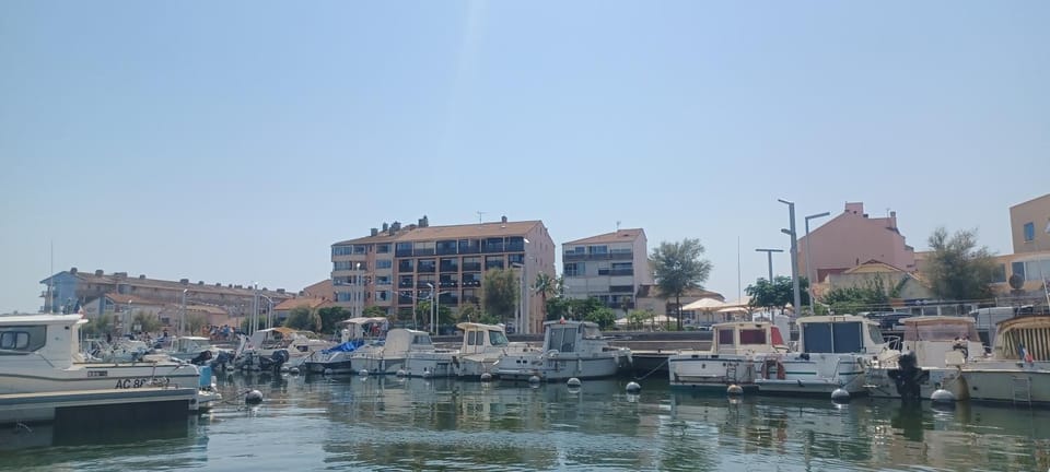Property building, Sea view