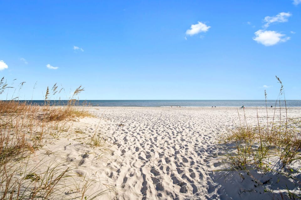 Island Winds East 408 by ALBVR - Gorgeous condo with million dollar views in the best location on the beach House in West Beach