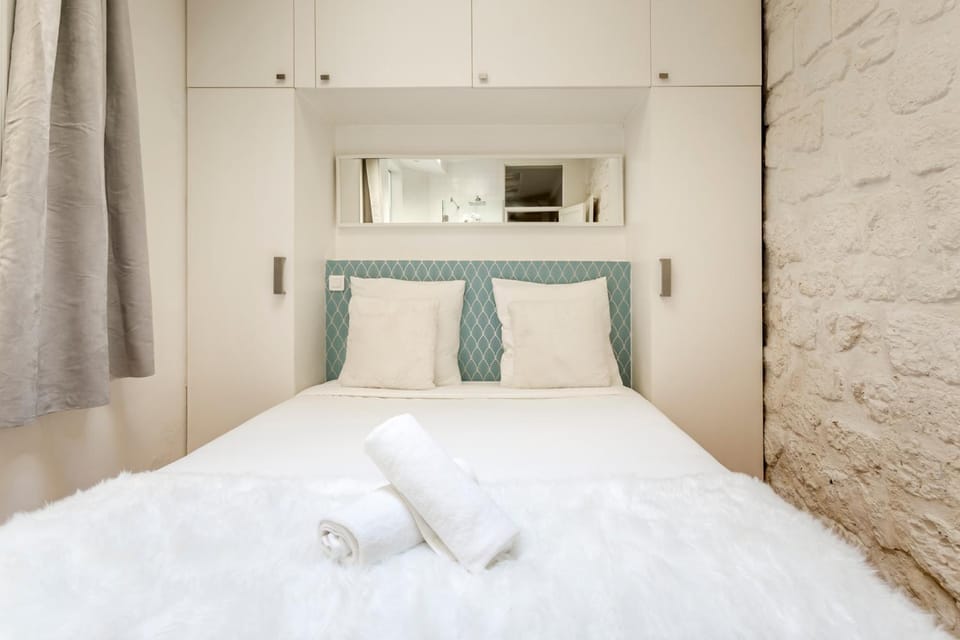 SLEEPOO - Fabulous 8 Apartment in Paris