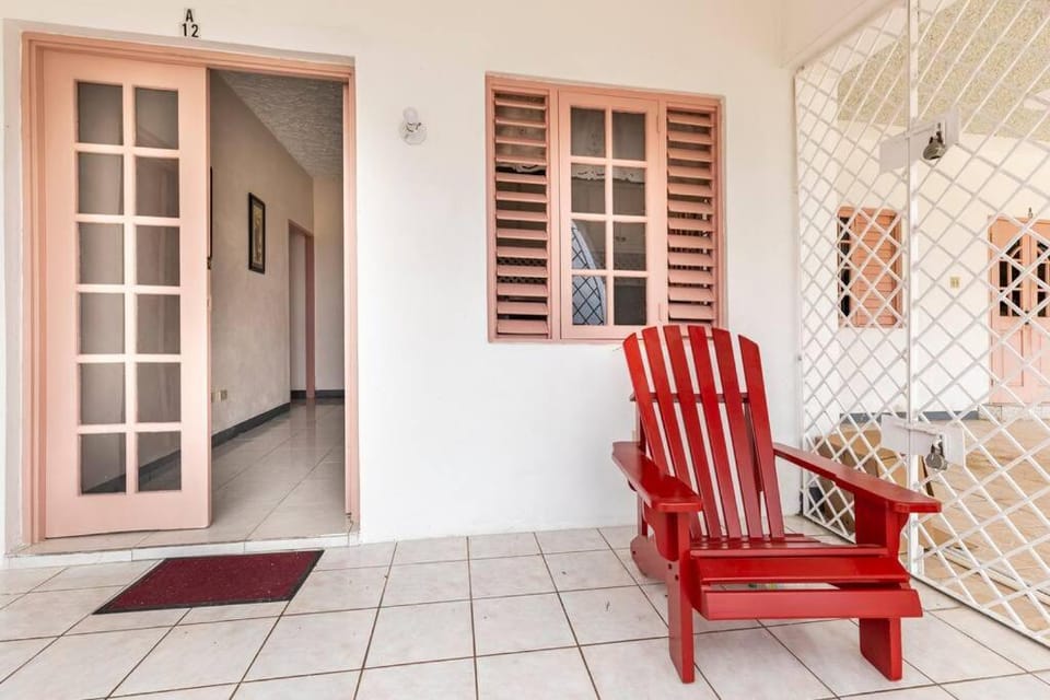 Shaw Park Gem Apt 12A Apartment in Ocho Rios