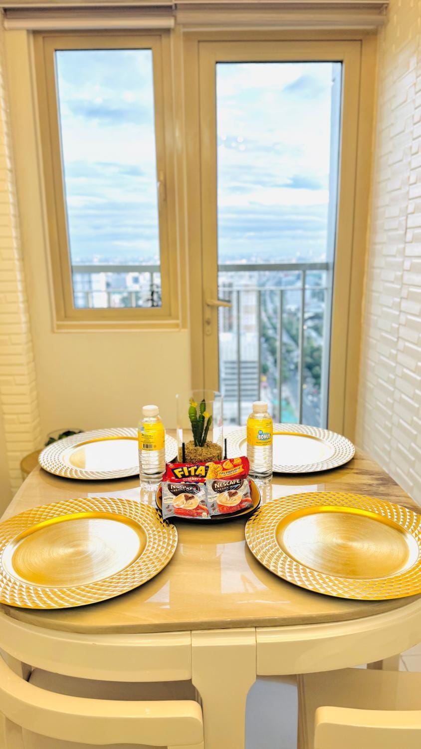 Coast Residence 4026 PENTHOUSE 1 Bedroom Condo with Wifi & Netflix Apartment hotel in Pasay