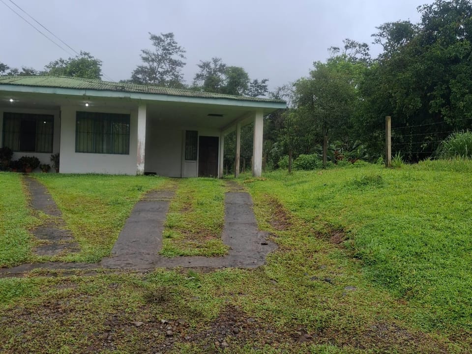 Bijagua Blue Jeans House Apartment in Alajuela Province