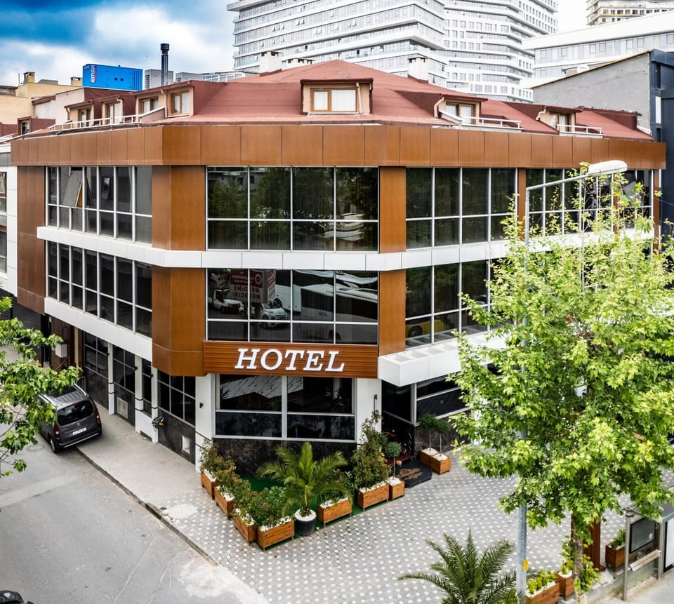 Property building, City view