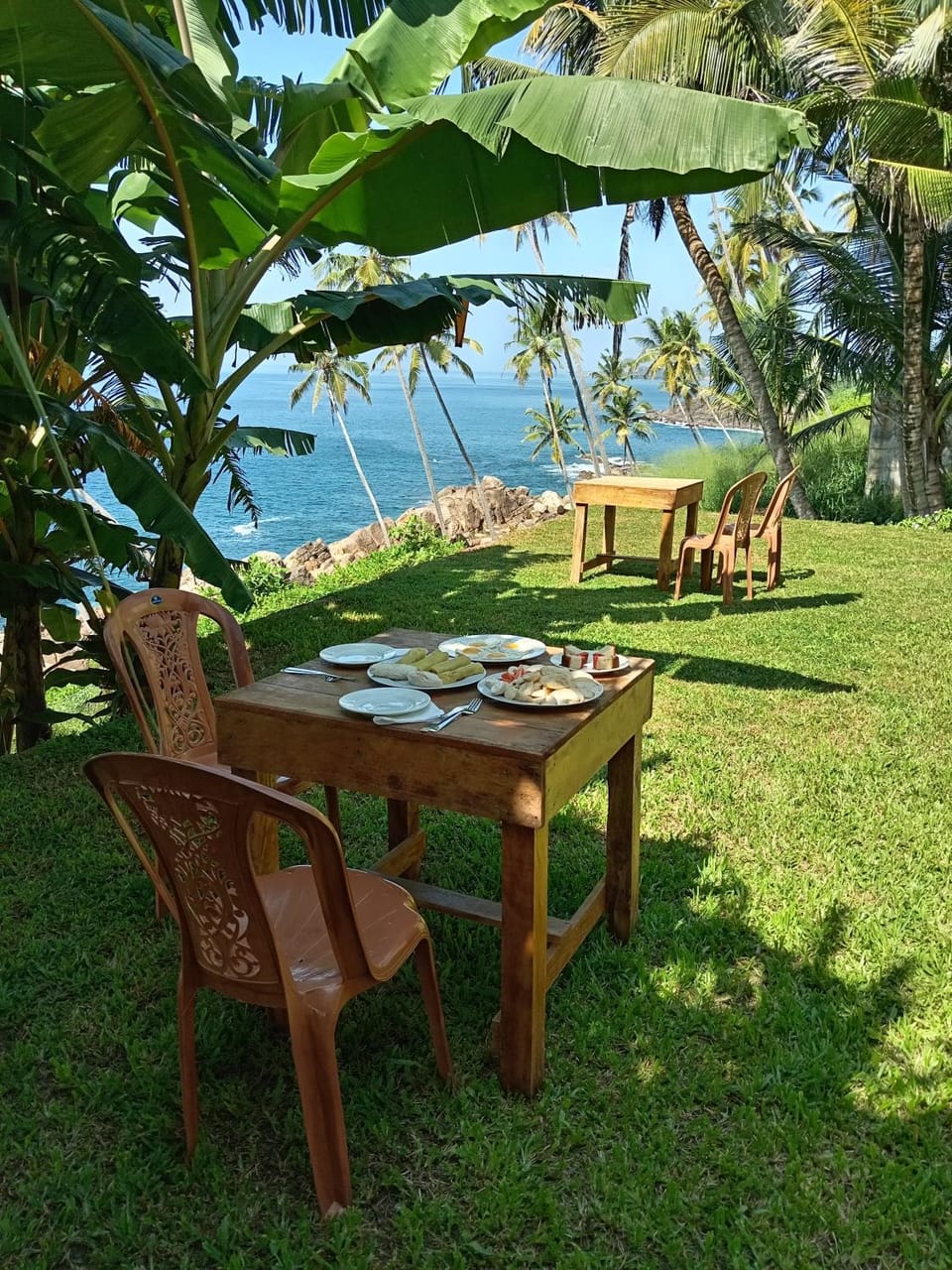 London Villa Secret Beach Mirissa Bed and Breakfast in Mirissa