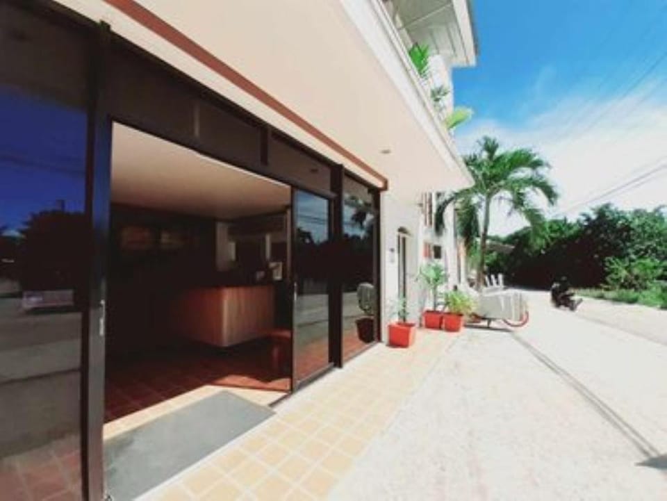 Property building, Patio