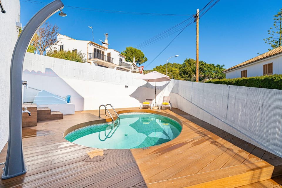 Off site, Swimming pool