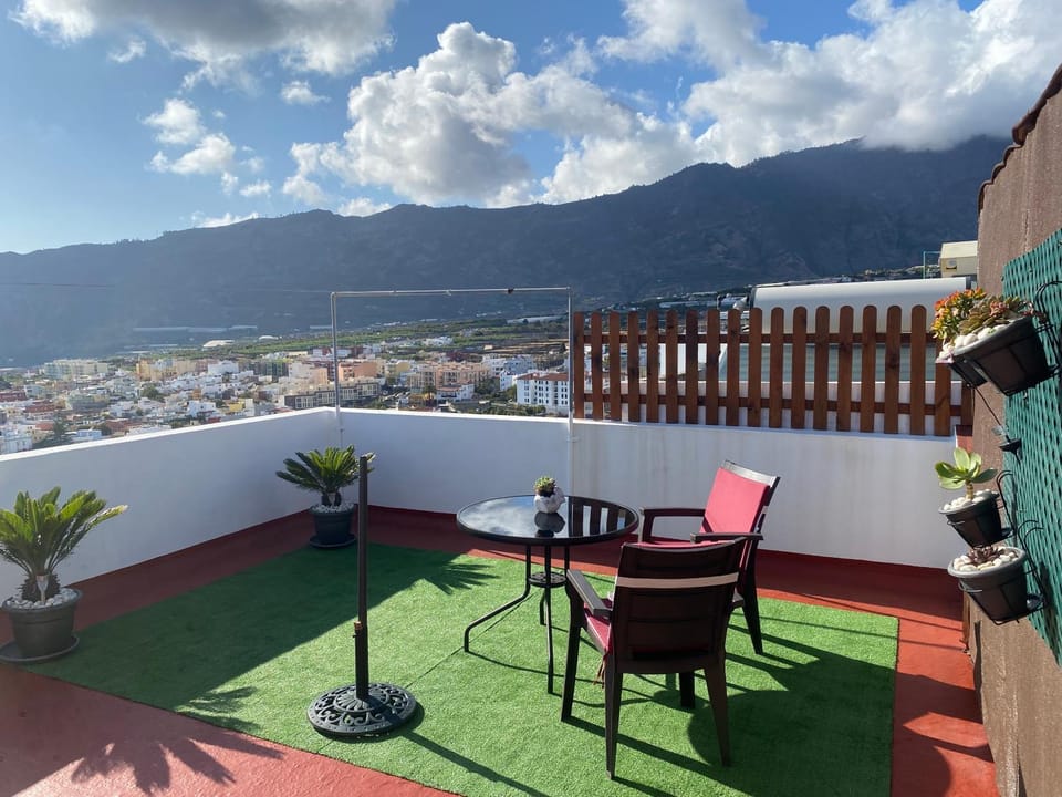 Bird's eye view, View (from property/room), Balcony/Terrace, City view, Sea view, Street view