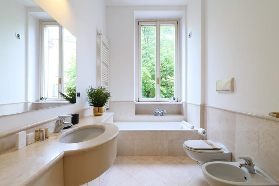 Toilet, Bathroom, Bath, bidet, towels