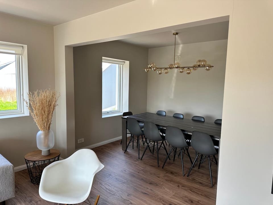 Urriðafoss Waterfall Apartment House in Southern Region