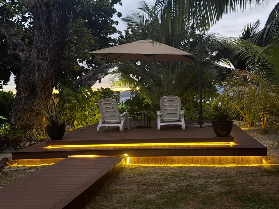 Digwa Beach Chalet Apartment in Africa