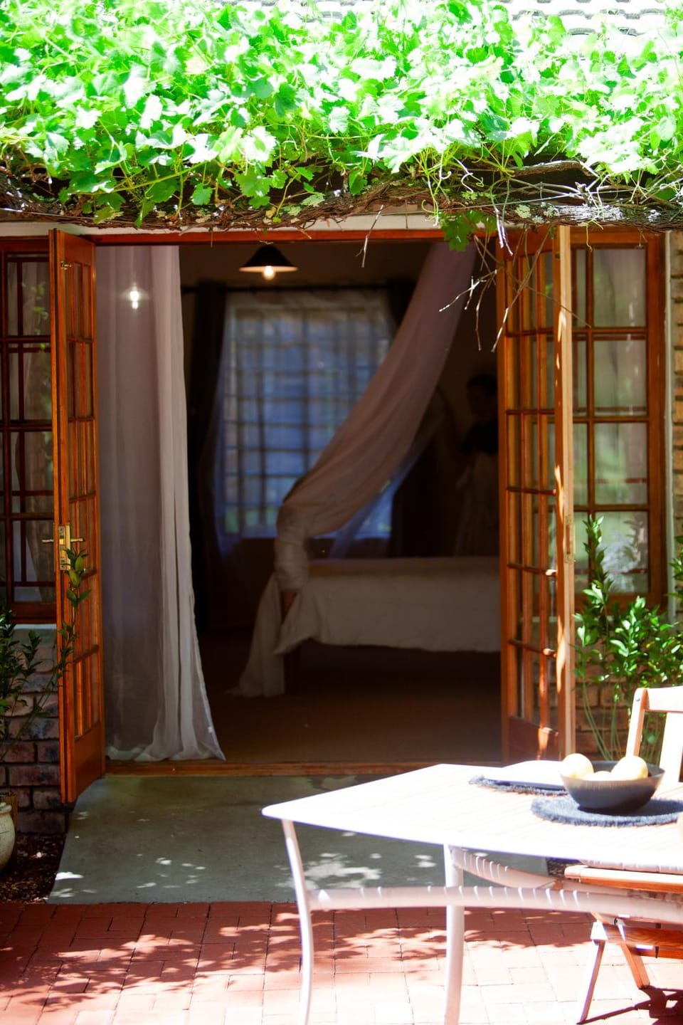 Patio, Facade/entrance