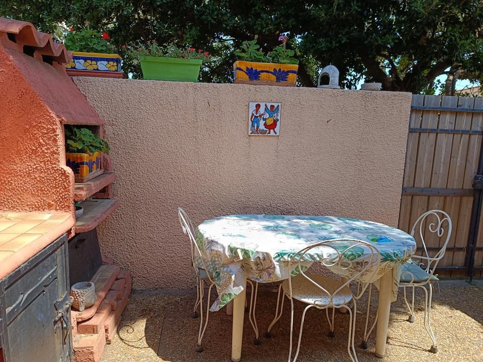 Patio, Balcony/Terrace