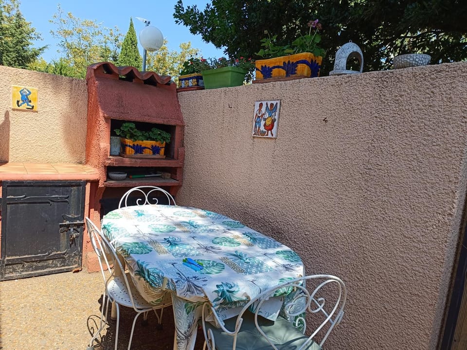 Patio, Balcony/Terrace