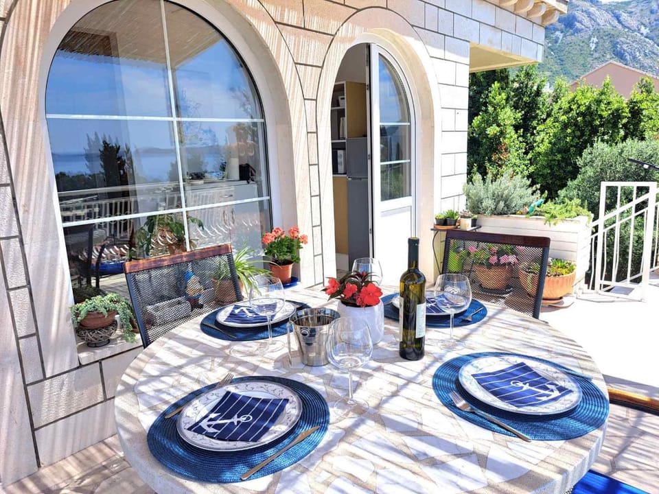 Balcony/Terrace, Seating area