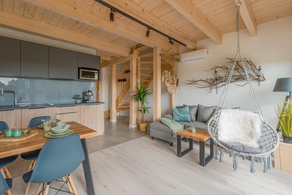 Living room, Seating area, dishwasher, minibar, stove