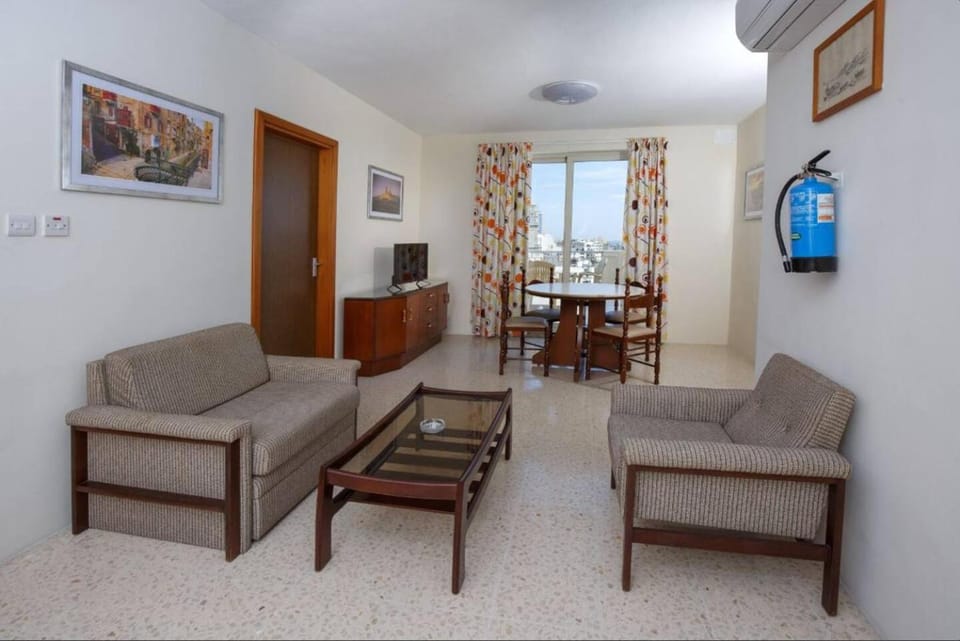 Seaview Penthouse Balluta Bay VC Apartment in Saint Julians