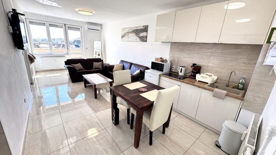 Rest House Apartman Apartment in Slovakia
