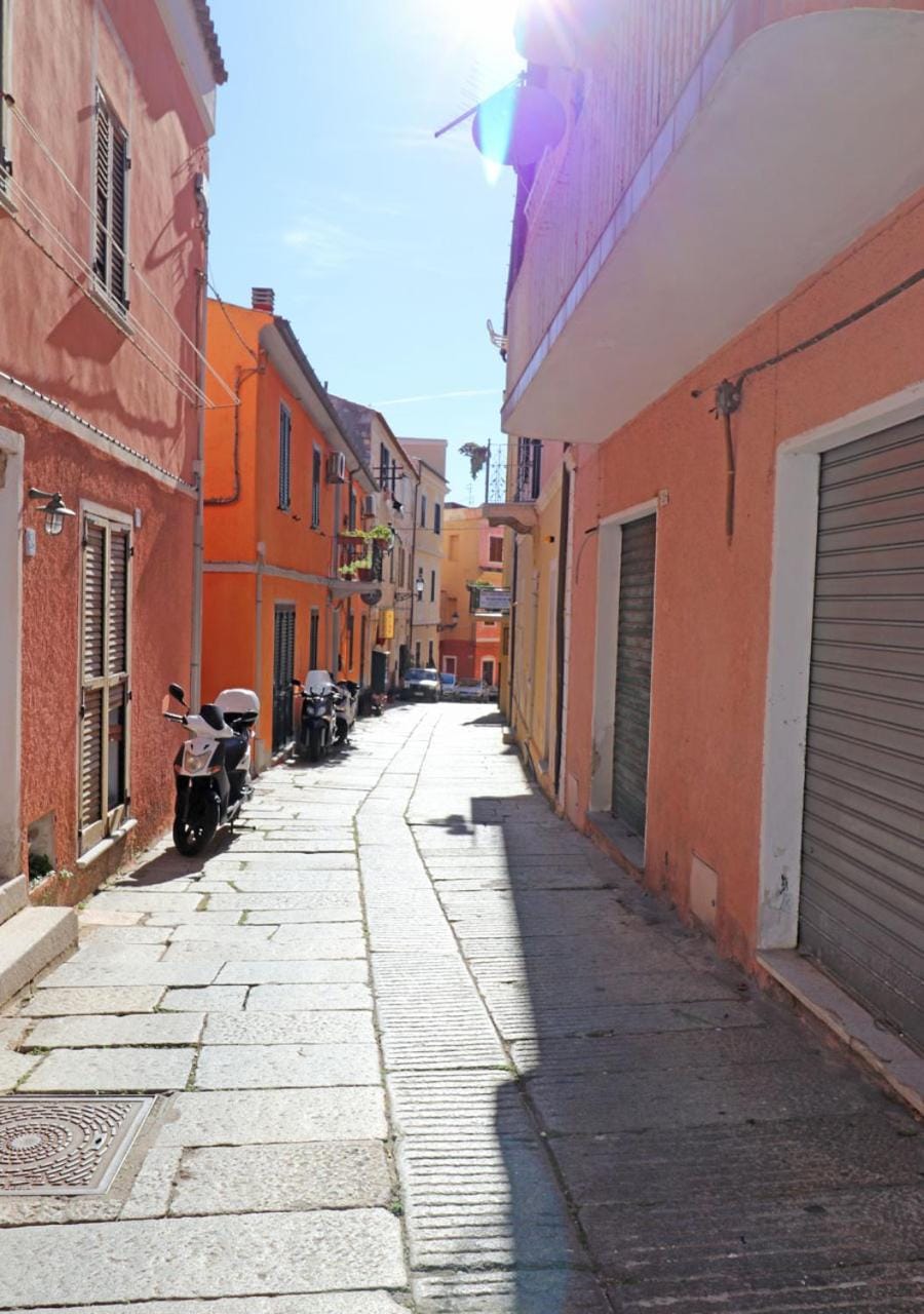 Property building, Neighbourhood, Street view