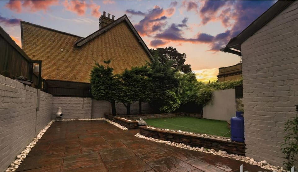 Garden, Garden view