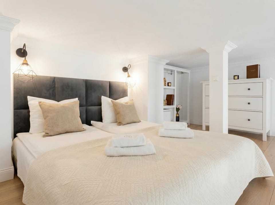 Bed, Photo of the whole room, Bedroom, towels, wardrobe